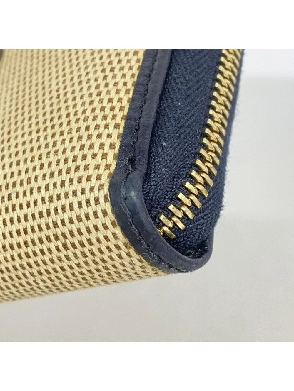 ★SOLD★ Gucci Wallet Horsebit Canvas Navy Beige Gold - Picture 5 of 8